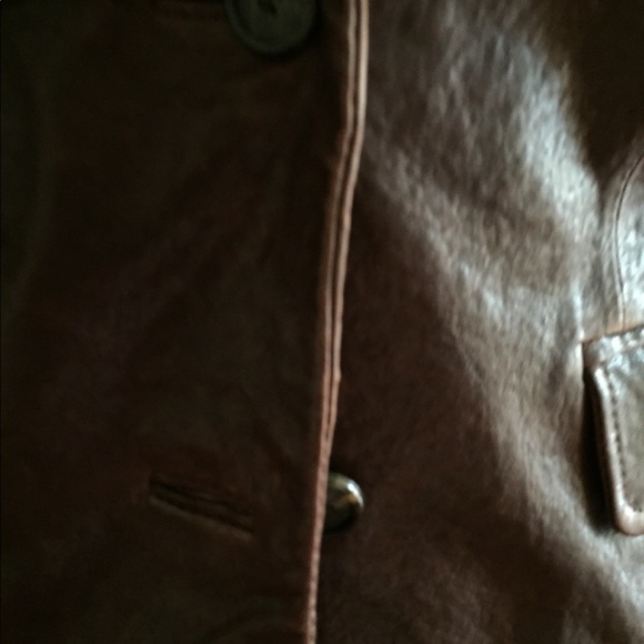 Elizabeth and James genuine leather blazer - Picture 10 of 12